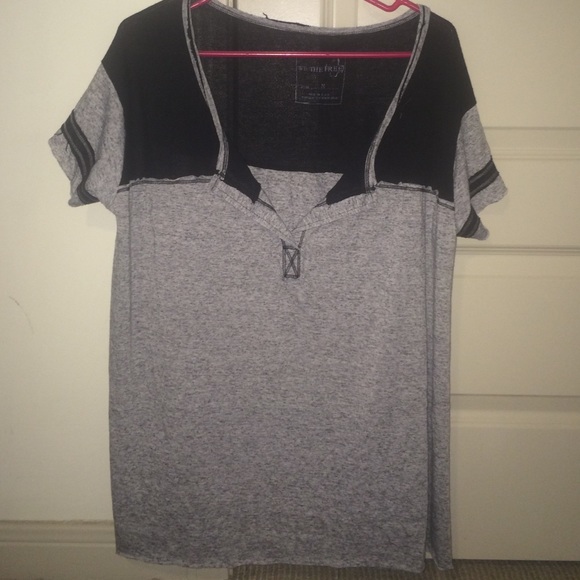 Free people we the free size medium top.