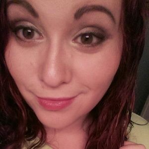 Meet your Posher, Deanna