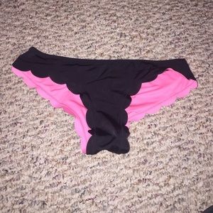 Cheeky VS bathing suit bottoms **PRICE IS FIRM