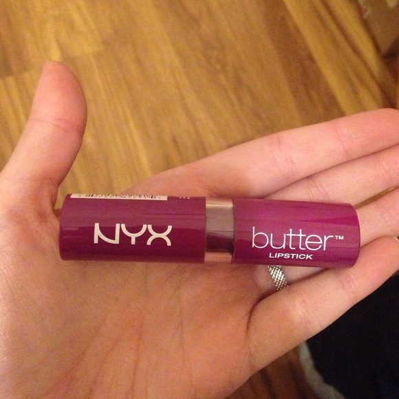 NYX Butter Lipstick - Hunk