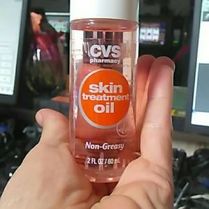 Cvs skin treatment oil ( bio oil)