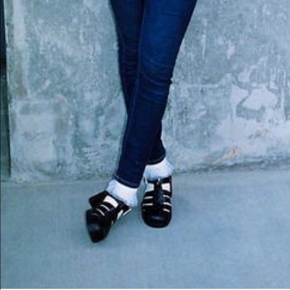 Woven Jelly Shoes