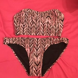 Tribal print bandeau bikini