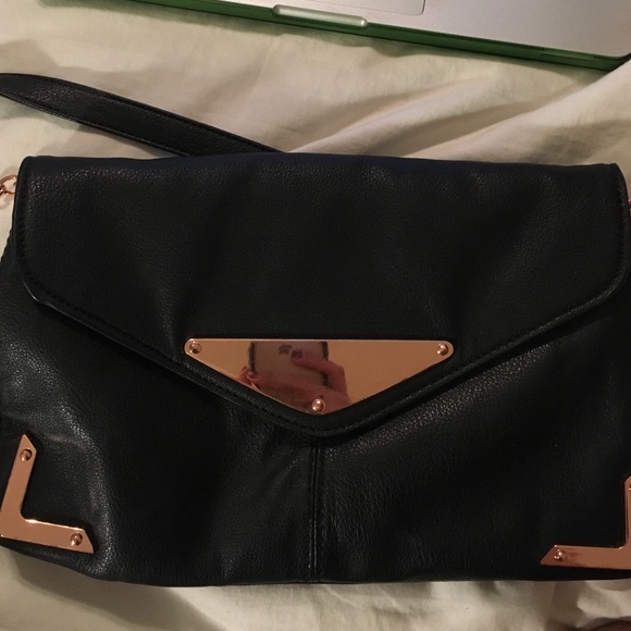 Aldo crossbody and clutch