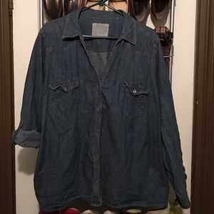 PLUS SIZE DENIM SHIRT