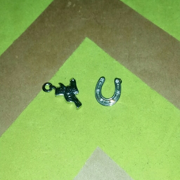 Saddle and horse shoe charms