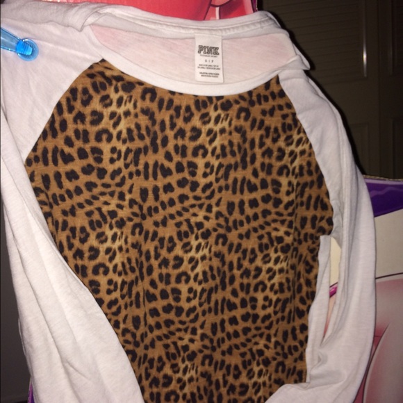 Victoria's Secret Pink Cheetah  White Raglan S Top