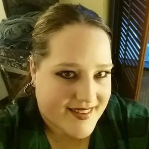 Meet your Posher, Julianne