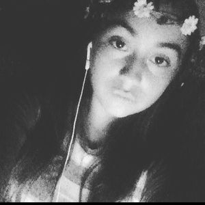 Meet your Posher, Karissa