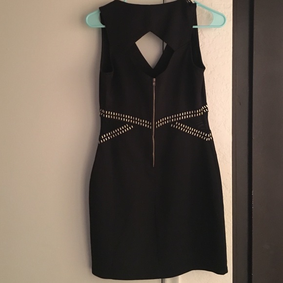 Little black dress - Picture 2 of 2