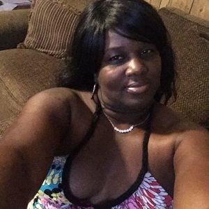 Meet your Posher, Sandy