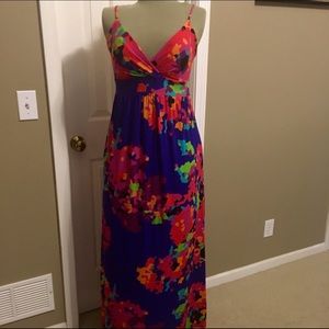 Summer ready maxi in tequila sunrise colors🍹