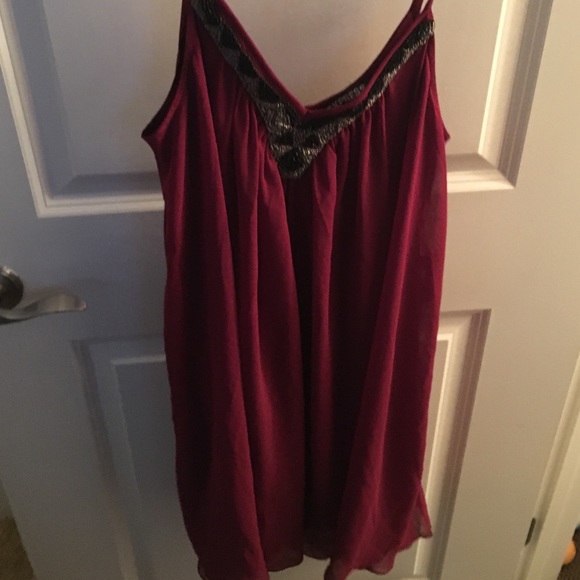 Express dress - Picture 1 of 3