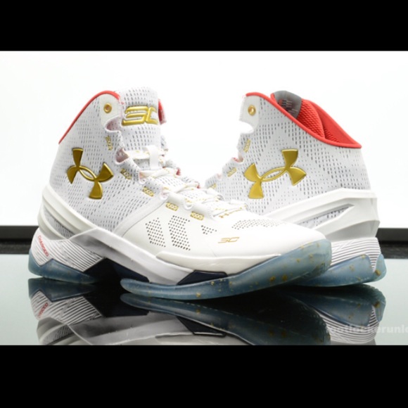 Looking for curry 2 all star - Picture 1 of 1