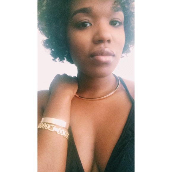 Meet your Posher Allegra!! - Picture 6 of 10