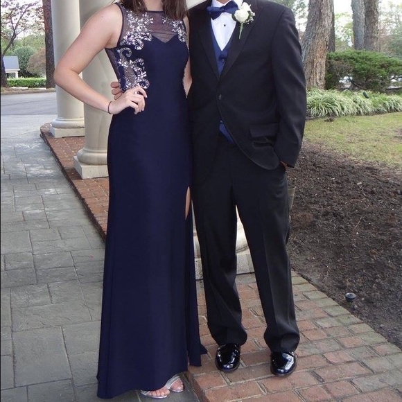 prom dress - Picture 1 of 4