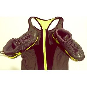 Nike Air Slant Basketball Shoes