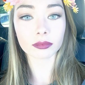 Meet your Posher, Ellie