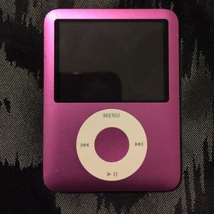 Pink 8GB iPOD NANO 3rd Generation