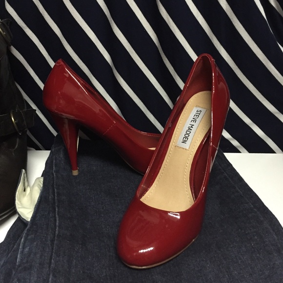 Steve Madden Unity sexy red heels