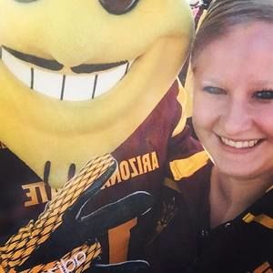 Meet your Posher, Dana