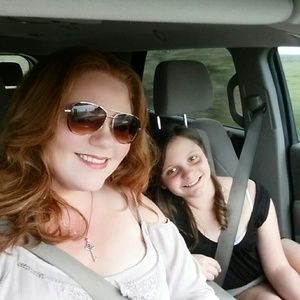 Meet your Posher, Cristen