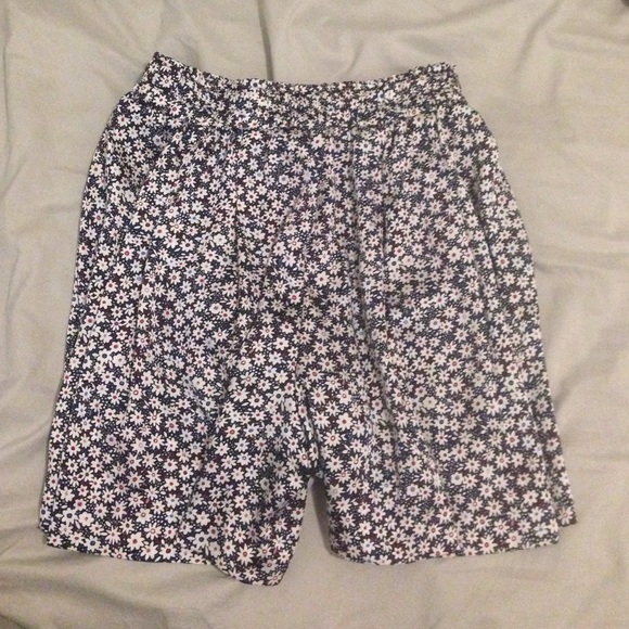 Uniqlo shorts