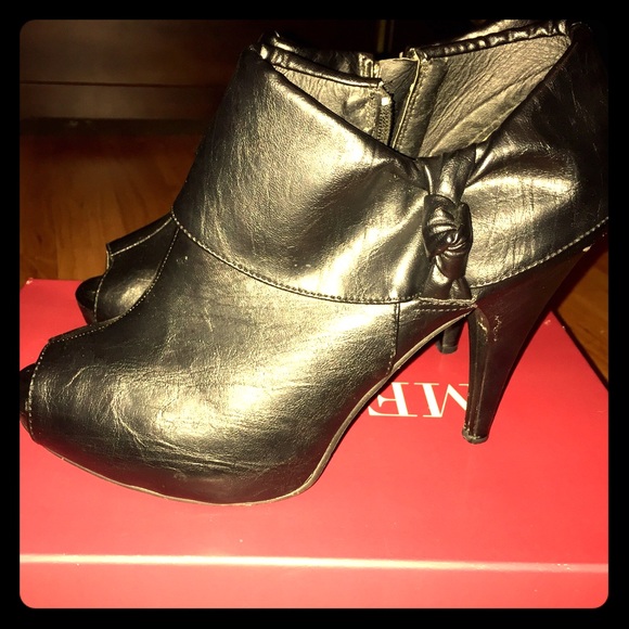 Leather booties