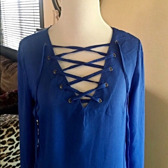 Pretty blue lace up tunic! LAST ONE!! - Picture 3 of 3