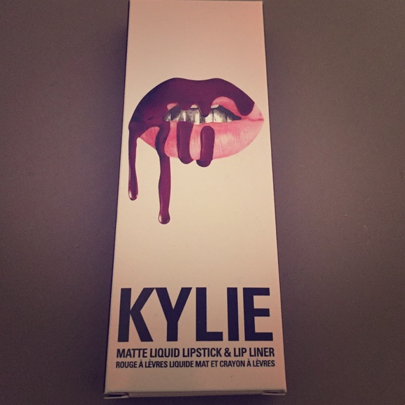 Kylie lipkit kourt k