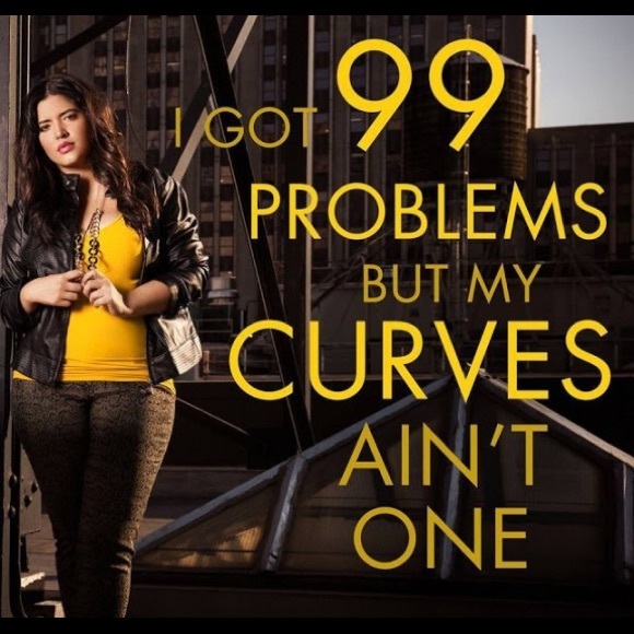 Welcome to my plus size closet! Enjoy π - Picture 2 of 4