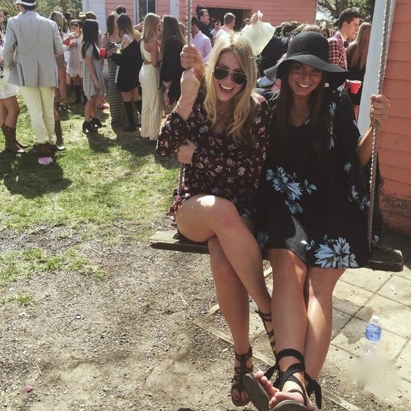 Meet your Posher, Laura - Picture 1 of 1