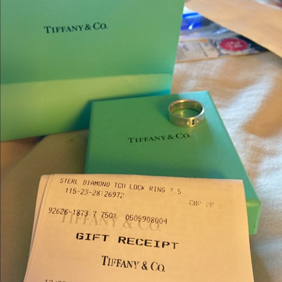 Sterling diamond Tiffany lock ring