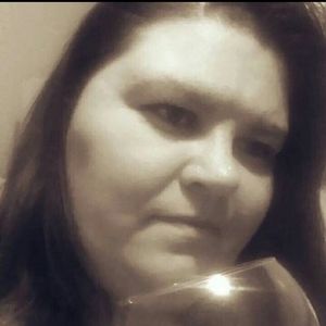 Meet your Posher, Vickie