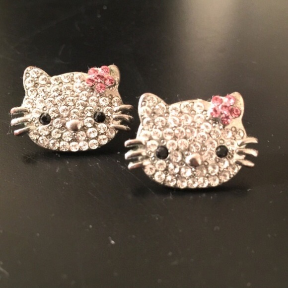 Hello Kitty Earrings