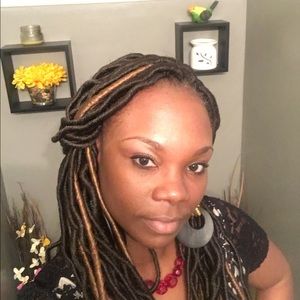 Meet your Posher, Yolanda