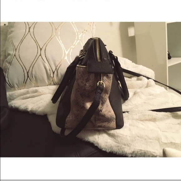 Snakeskin handbag - Picture 2 of 4