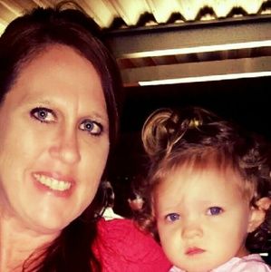 Meet your Posher, Alison