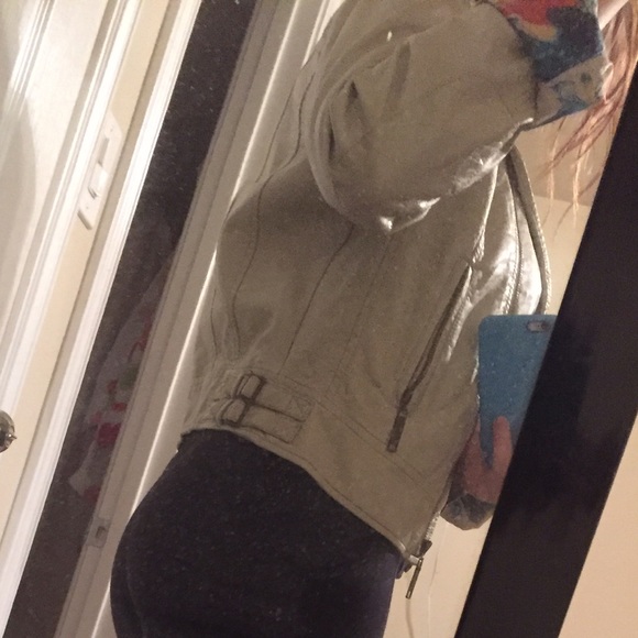 Moto jacket - Picture 2 of 3