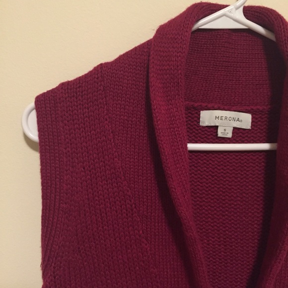 Dark Pink Sleeveless Cardigan Vest - Picture 2 of 3