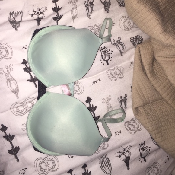 Victoria secret Pink bra; sea foam green 34DD