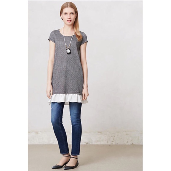Anthropologie Tops - Clu + Willoughby Fluttered Heather Tunic - M