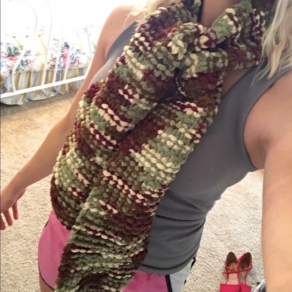 Wide hand knit scarf