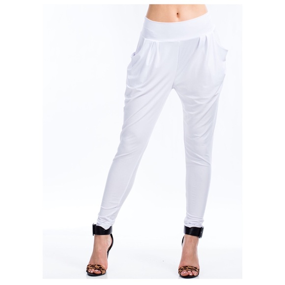 White Harem Pants With Pockets