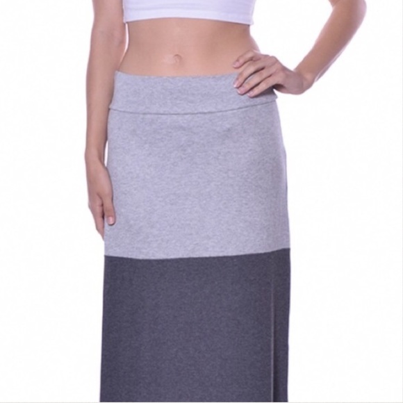 Colorblock Maxi Skirt - Picture 2 of 4