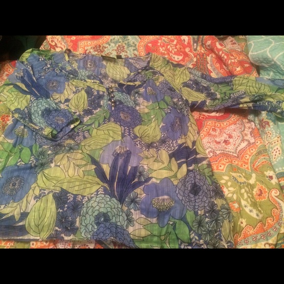 Avenue top size 14/16