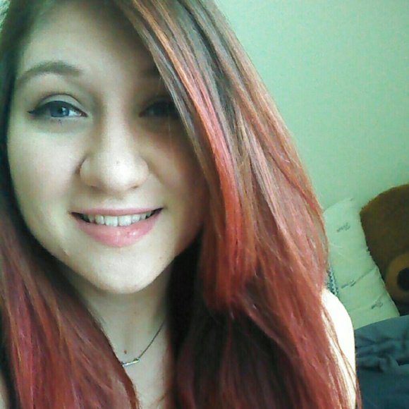 Meet your Posher, Kaitlyn