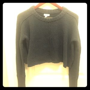 Super soft dark navy cropped sweater