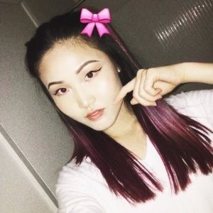 Meet your Posher, Yuna