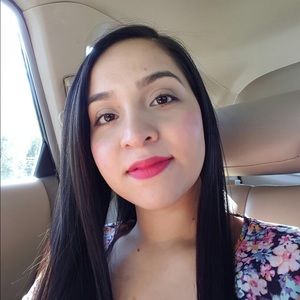 Meet your Posher, Veronica